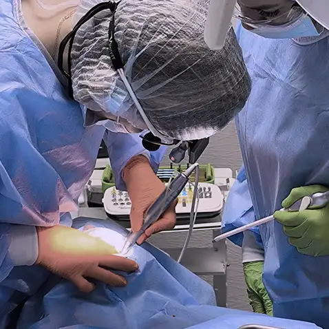 Імплантація зубів - операція